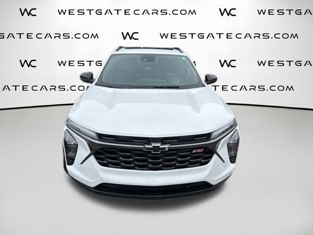 Used 2024 Chevrolet Trax RS w/ Sunroof Package image 33