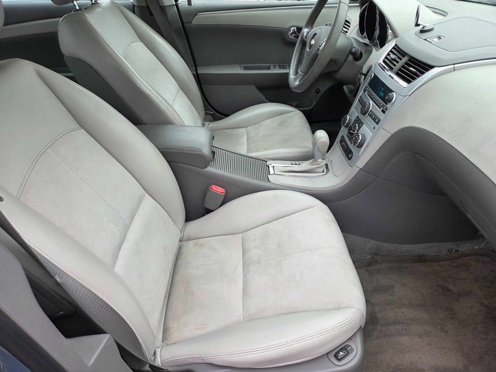 Used 2008 Chevrolet Malibu LT image 14