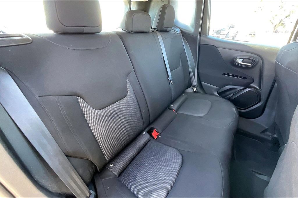 Used 2021 Jeep Renegade Sport AWD/4WD image 22