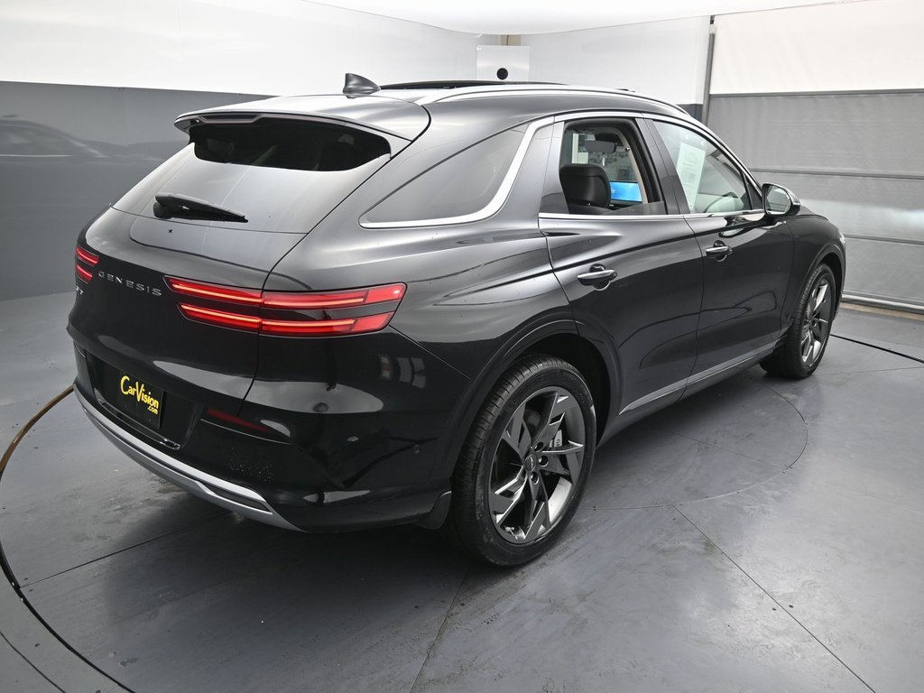 Used 2024 Genesis Electrified GV70 Advanced image 11