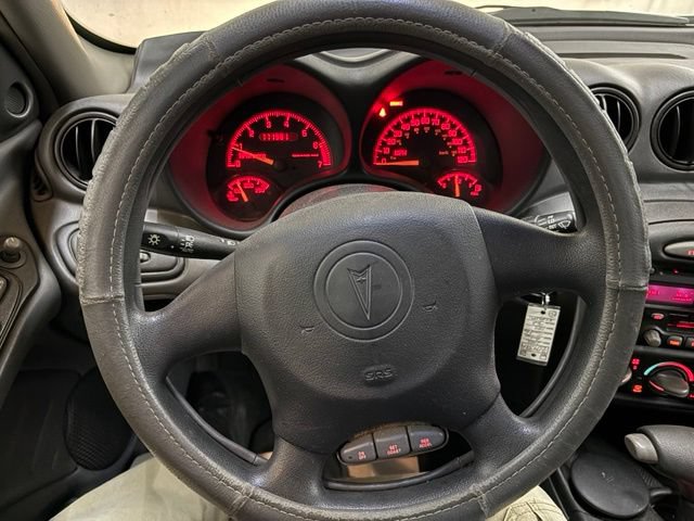 Used 2002 Pontiac Grand Am SE w/ Solid Value Appearance Pkg FWD image 29