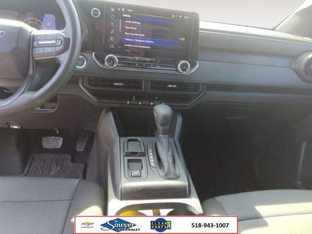 Used 2024 Chevrolet Colorado W/T RWD image 12
