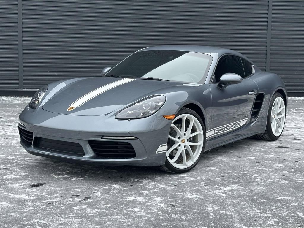 Used 2025 Porsche 718 Cayman RWD image 1