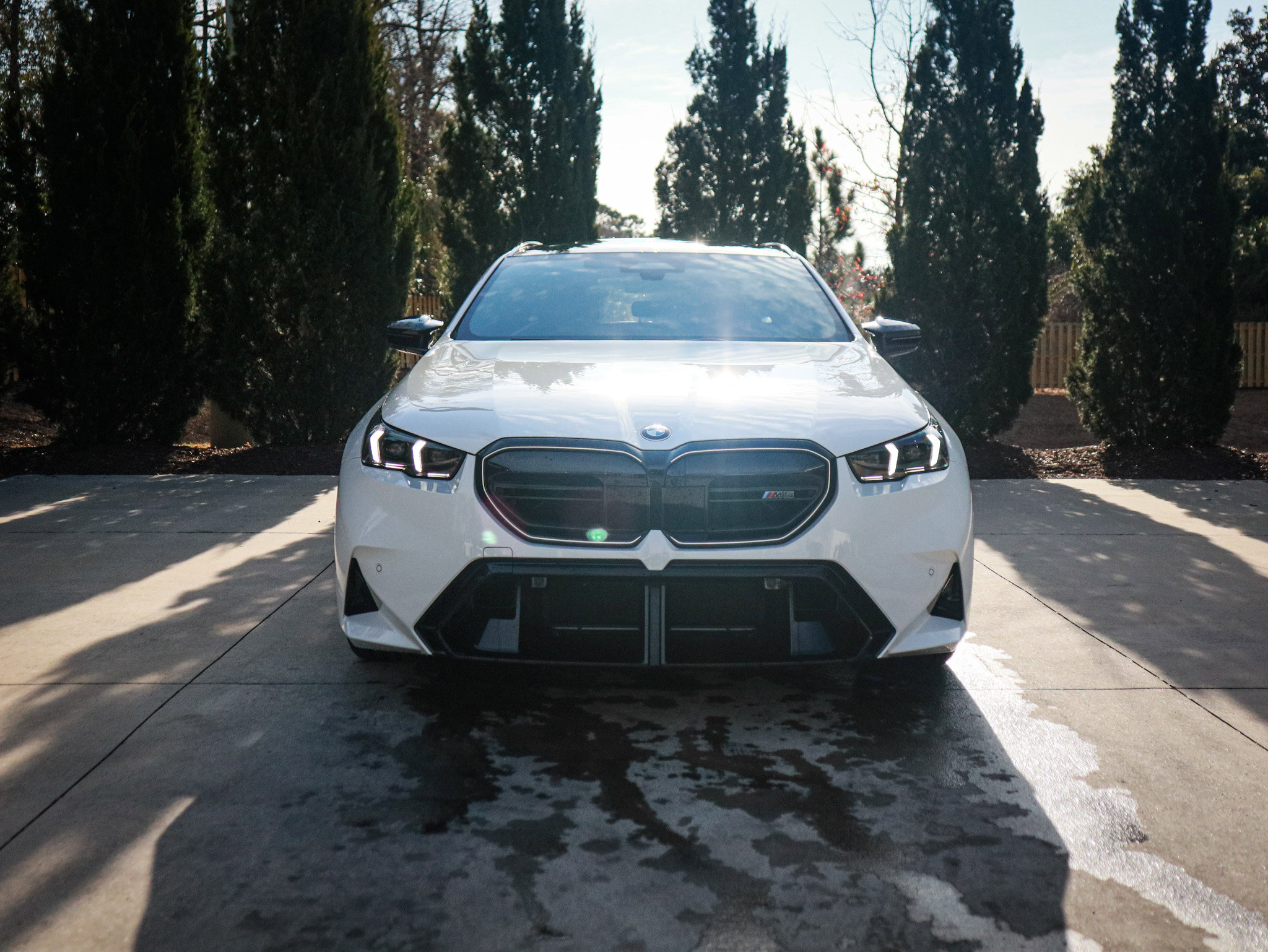 Used 2025 BMW M5 Touring image 3