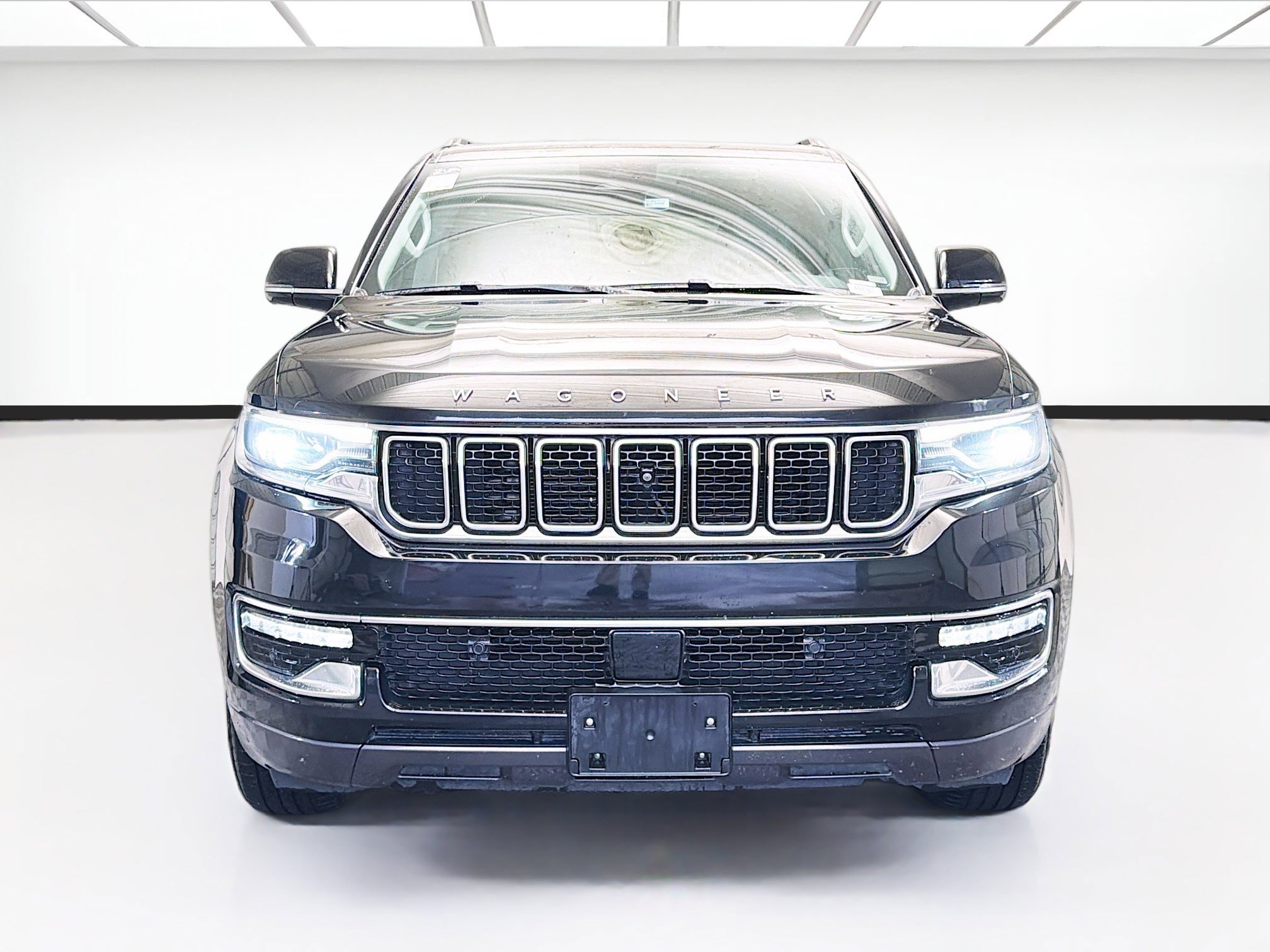 Used 2022 Jeep Wagoneer Series I w/ Convenience Group I image 2