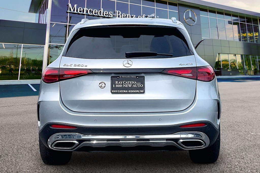 Certified 2025 Mercedes-Benz GLC 350e 4MATIC image 4