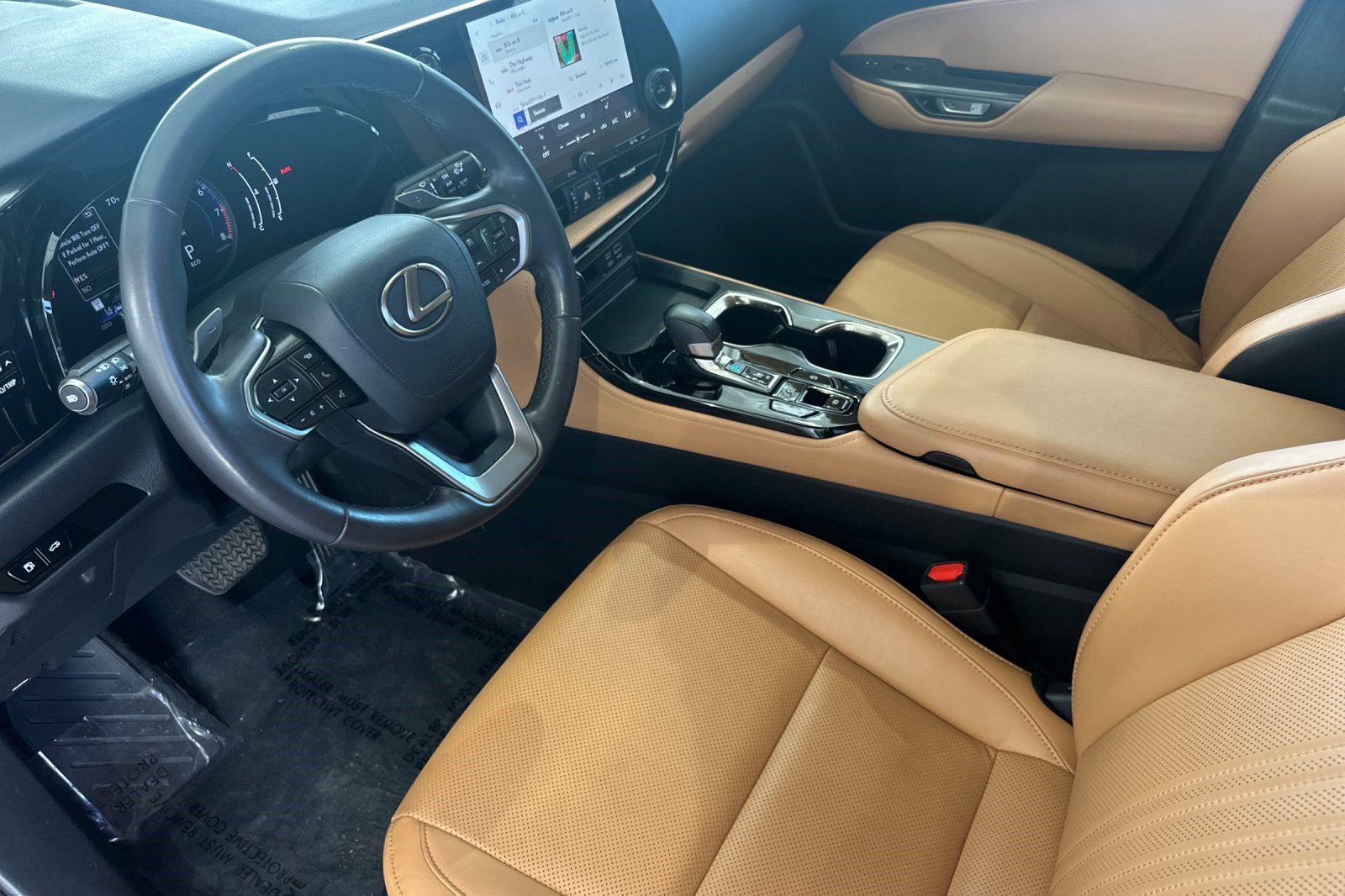 Certified 2024 Lexus NX 250 FWD image 11