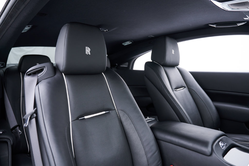 Used 2015 Rolls-Royce Wraith RWD image 47
