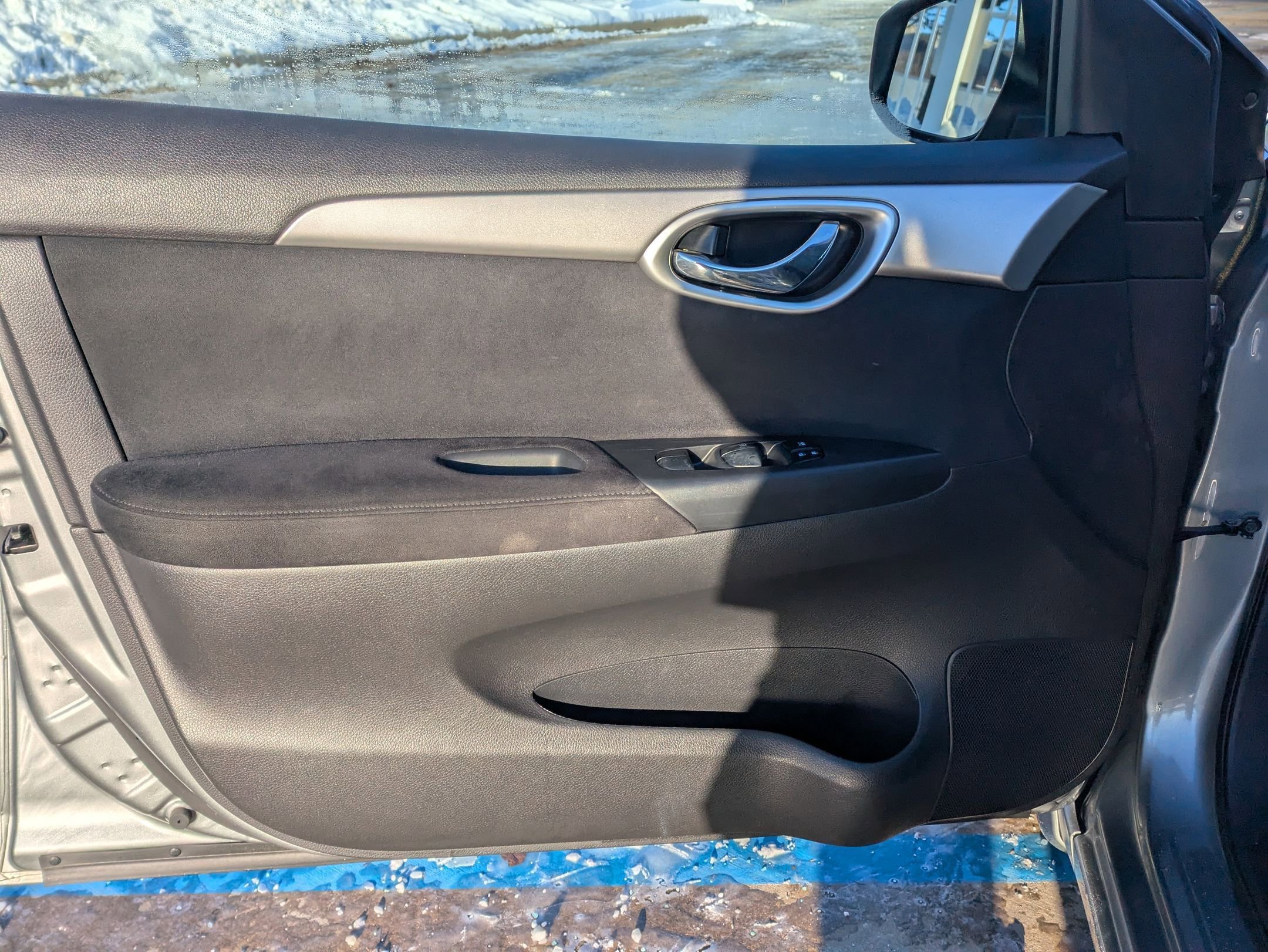 Used 2013 Nissan Sentra SV w/ Driver Pkg image 11