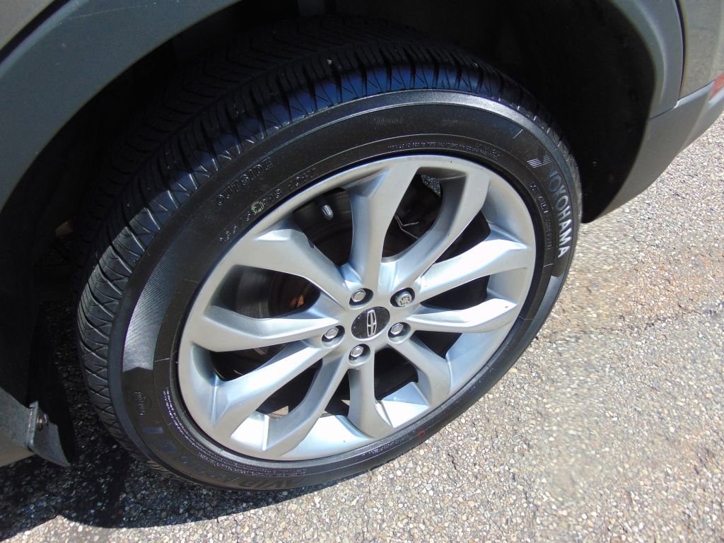 Used 2017 Lincoln MKC Select AWD/4WD image 24