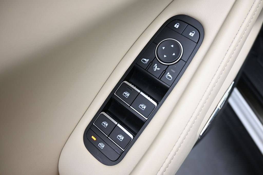 Used 2025 INFINITI QX60 Sensory w/ Vision Package AWD/4WD image 15
