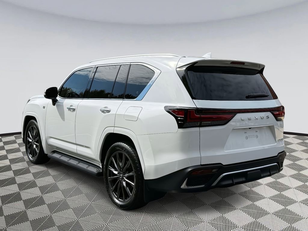 Used 2024 Lexus LX 600 F Sport image 4