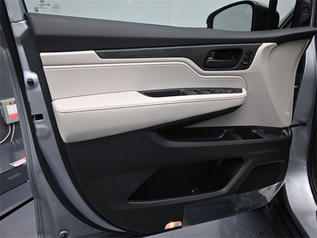 New 2026 Honda Odyssey EX-L image 3