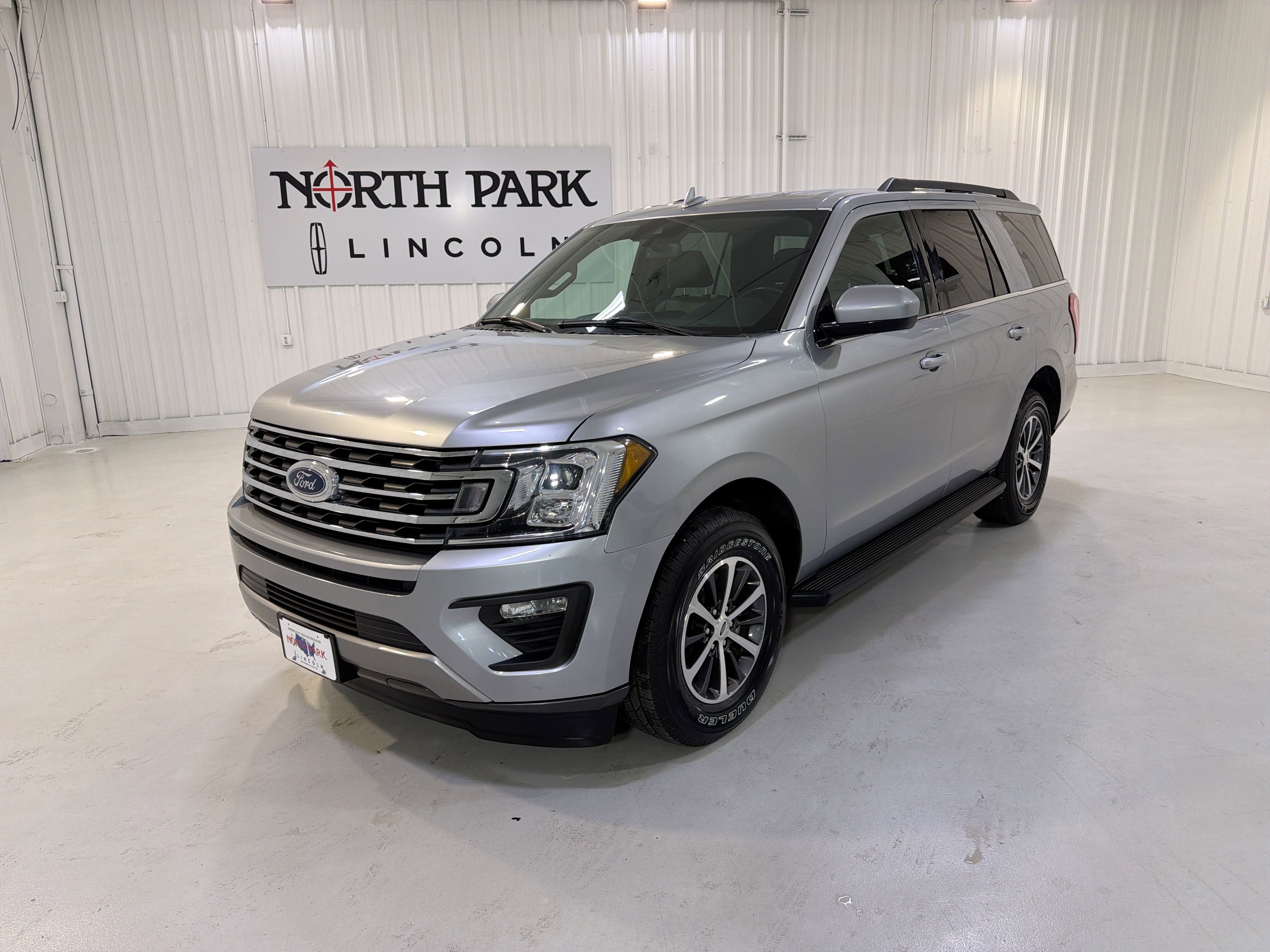 Used 2021 Ford Expedition XLT RWD image 1