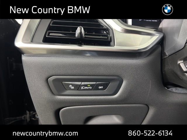 New 2026 BMW X6 xDrive40i w/ Executive Package image 13