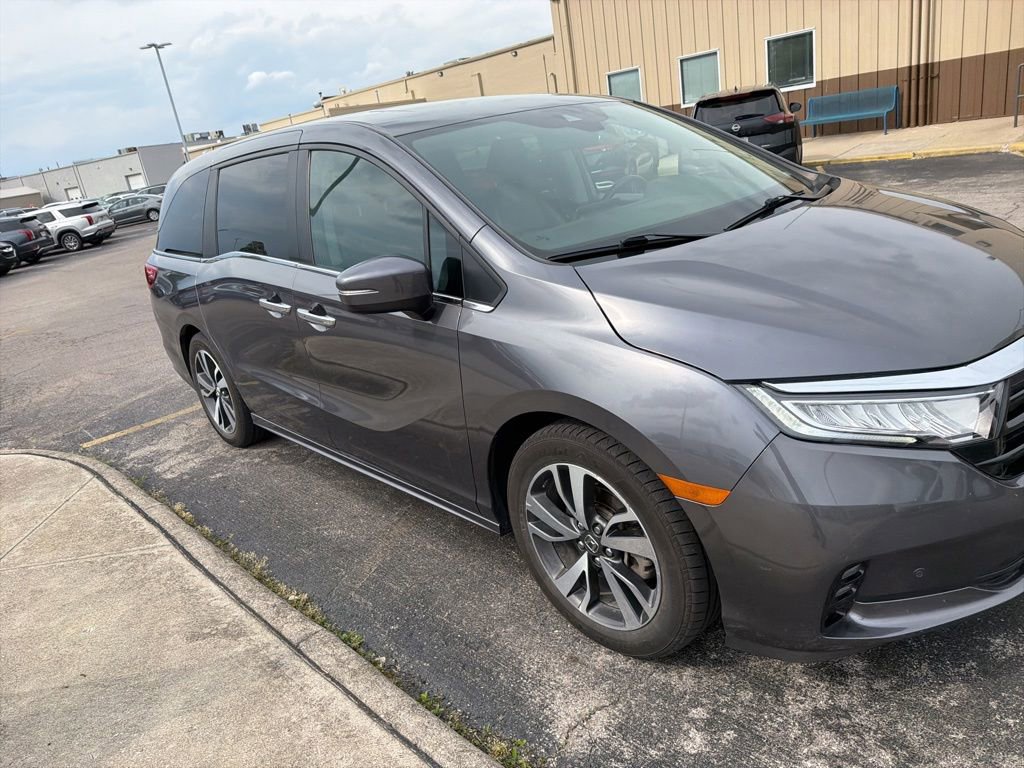 Used 2024 Honda Odyssey Touring image 1