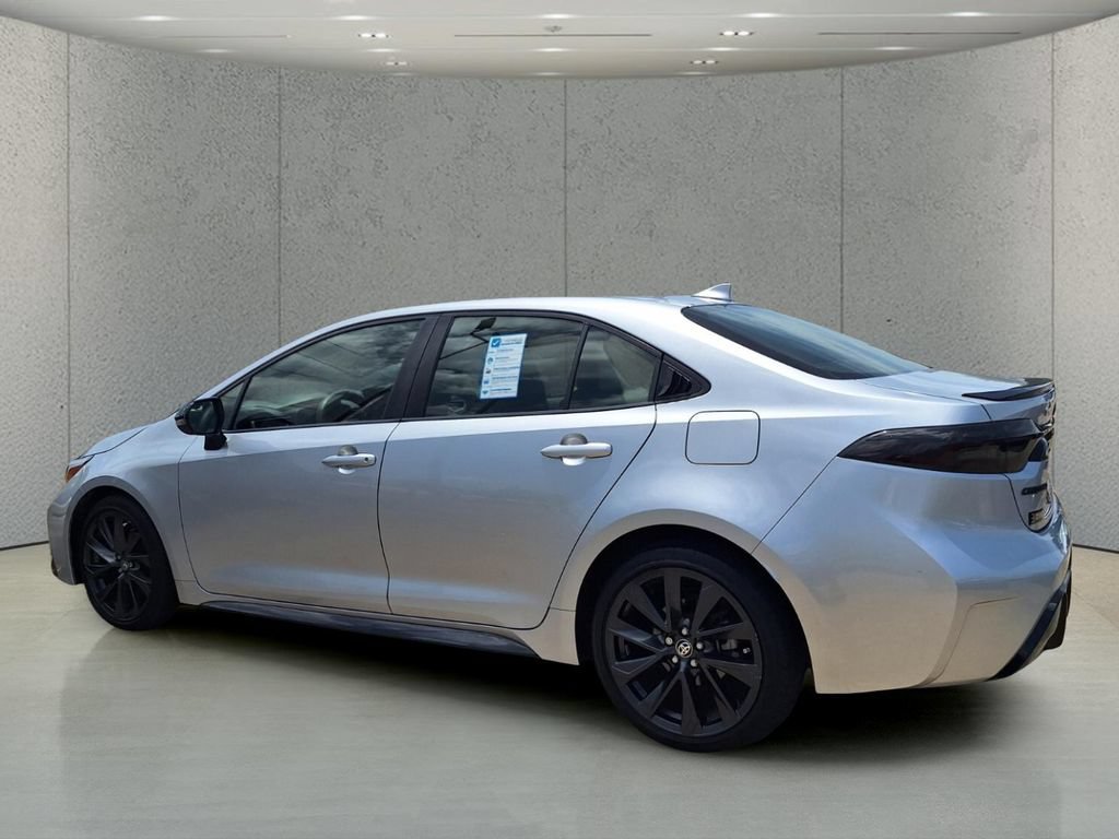 Used 2023 Toyota Corolla XSE FWD image 7