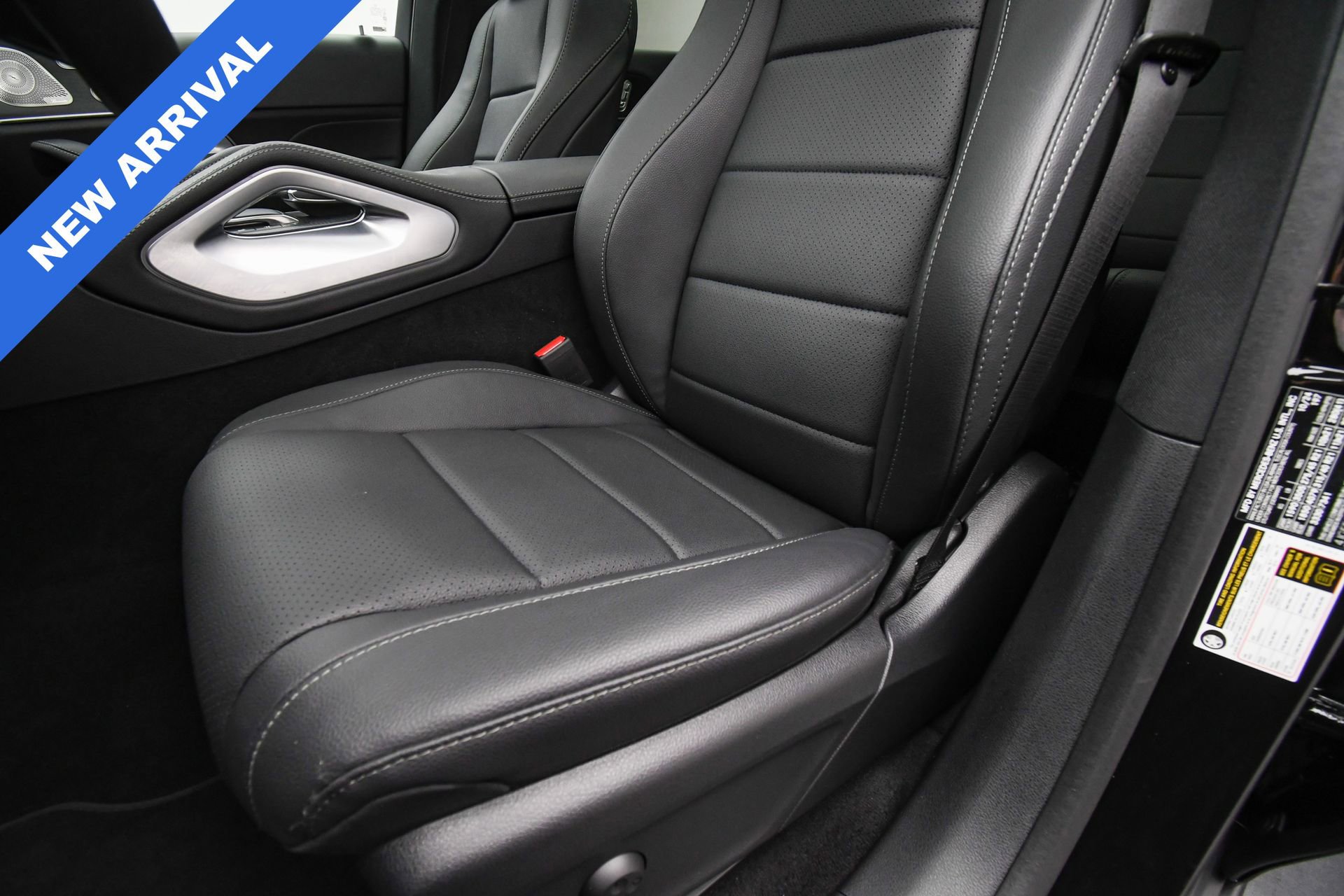 Used 2025 Mercedes-Benz GLS 450 4MATIC image 54