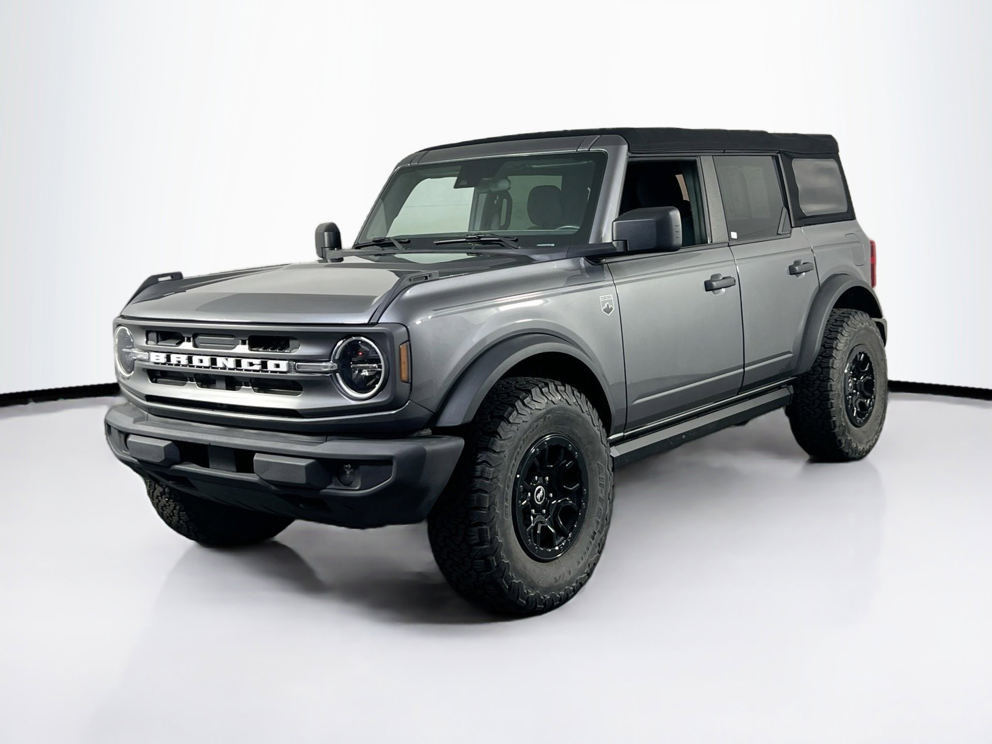 Used 2022 Ford Bronco Big Bend image 1