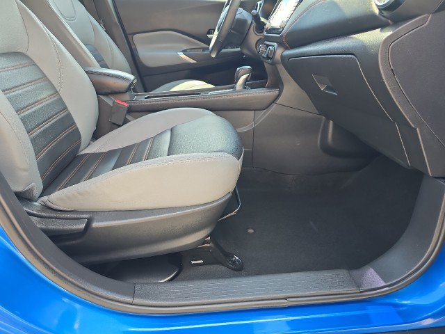 Used 2021 Nissan Kicks SR w/ SR Premium Package image 44