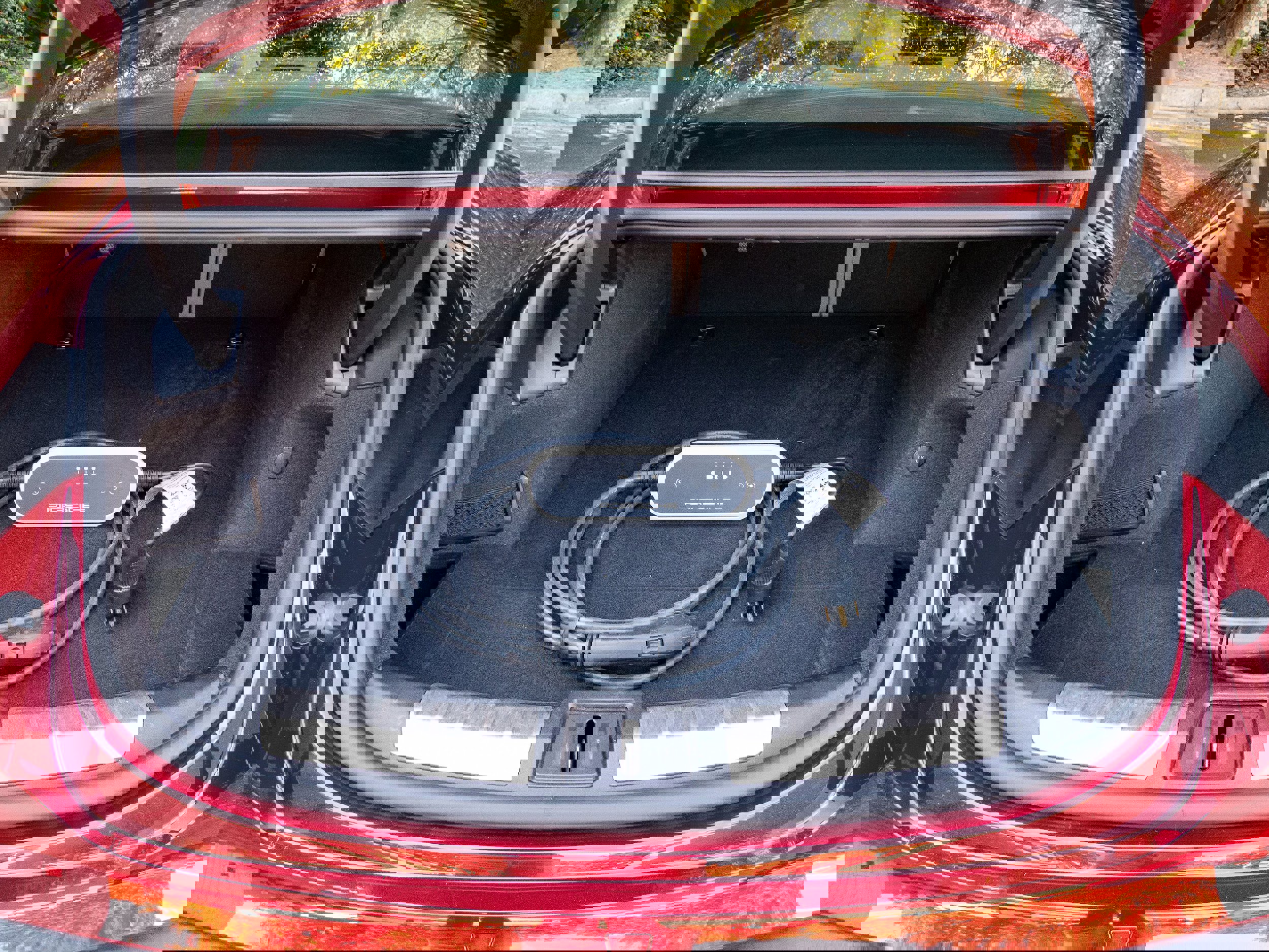 Used 2022 Porsche Taycan 4S image 42