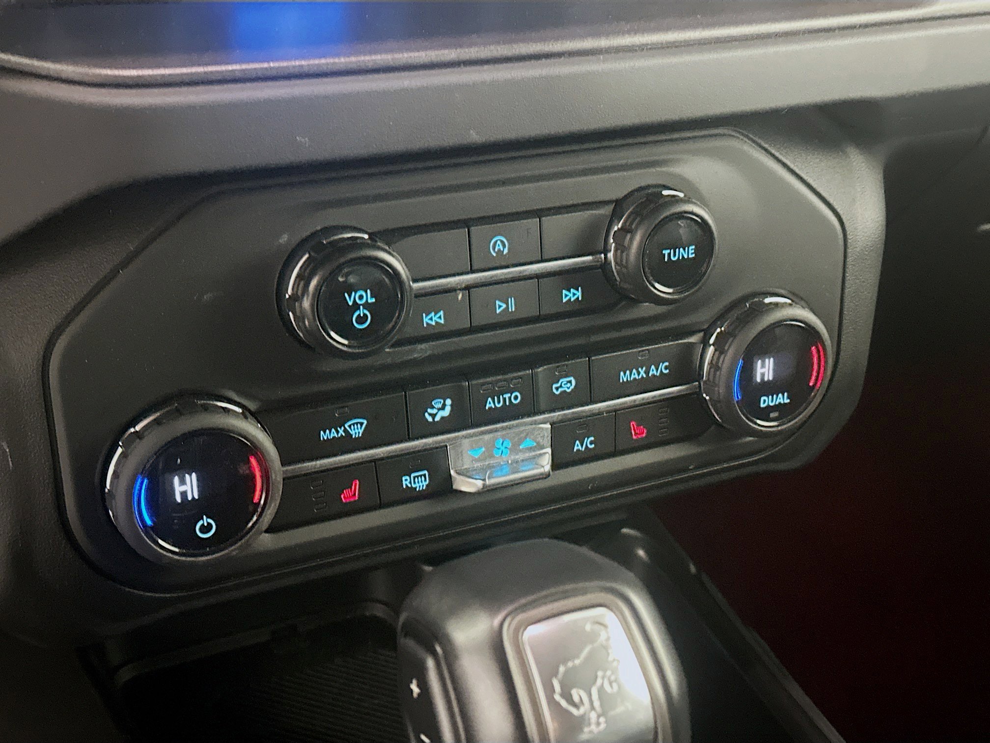 Used 2025 Ford Bronco Big Bend image 24