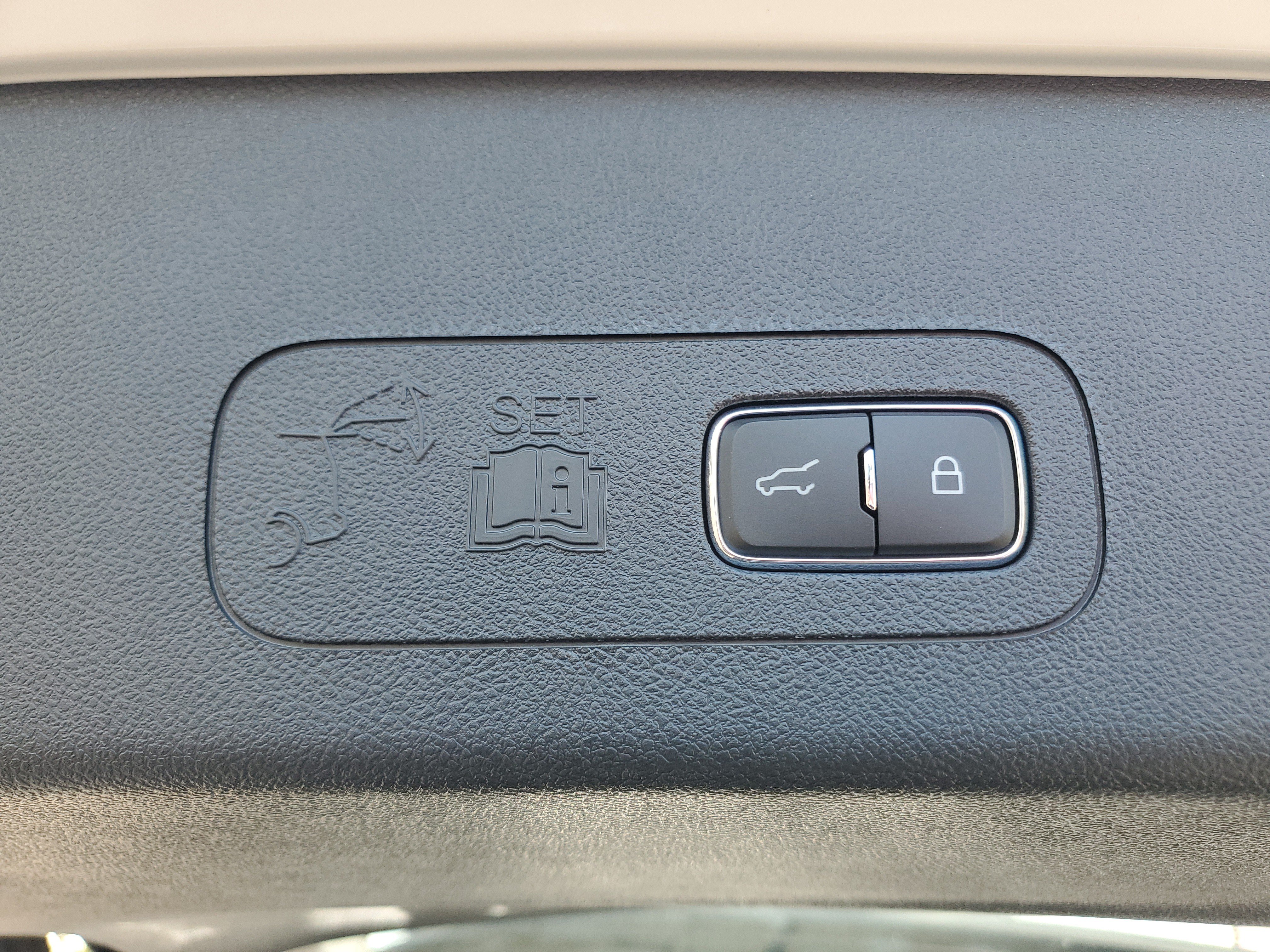 New 2026 Lincoln Aviator AWD image 31