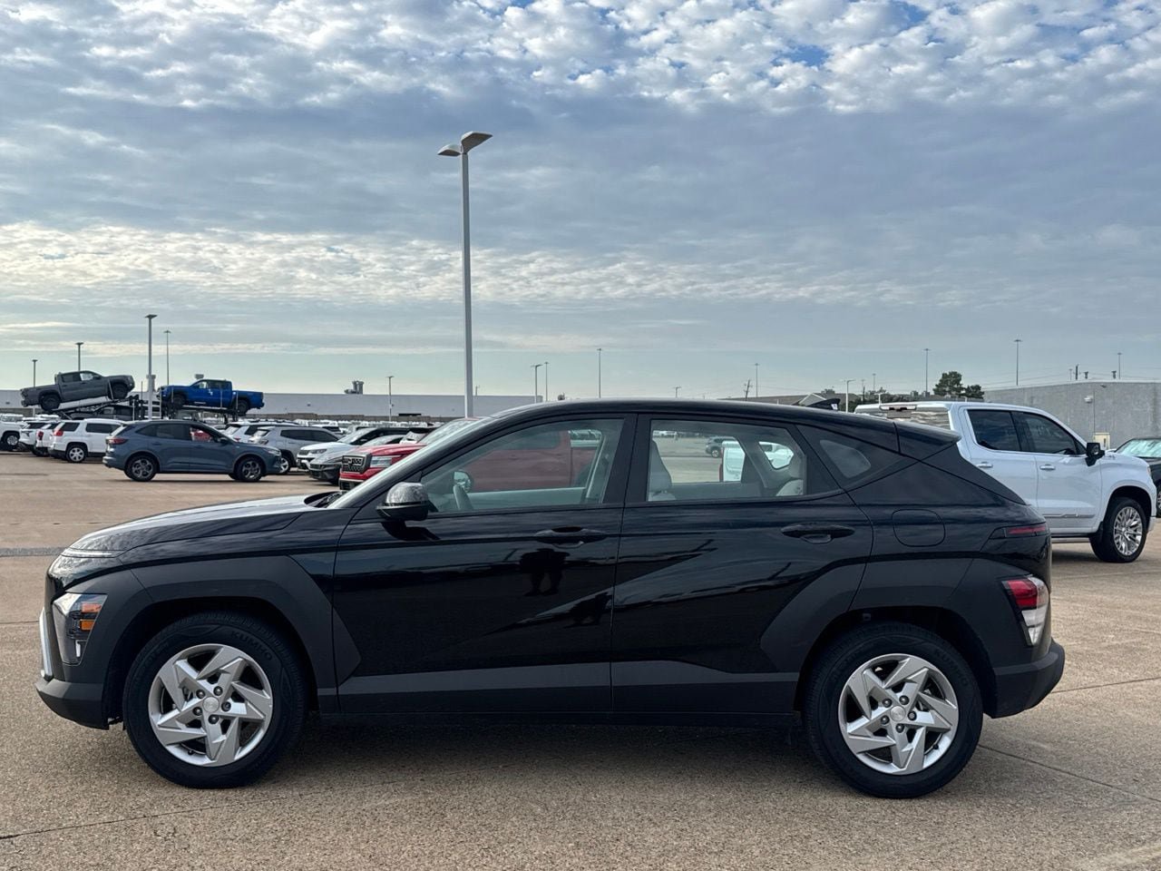 Used 2026 Hyundai Kona SE FWD image 14
