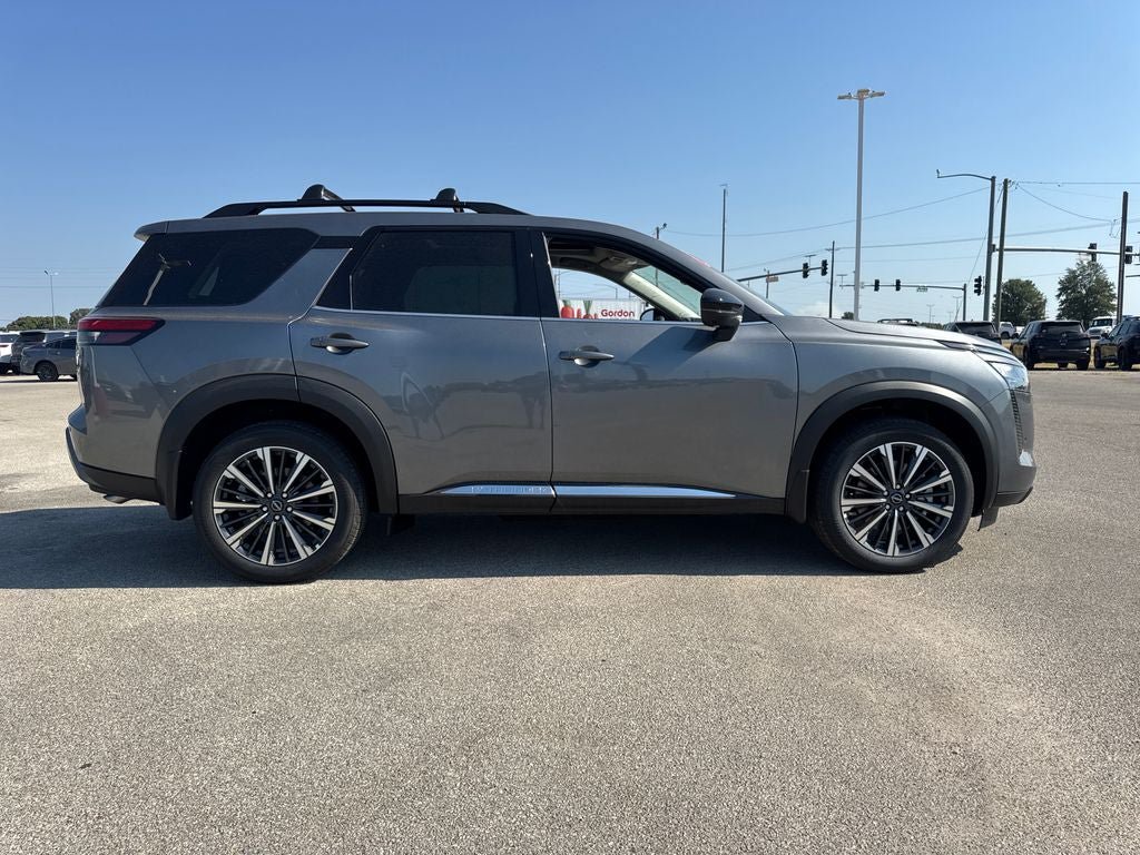 New 2026 Nissan Pathfinder Platinum AWD/4WD image 8