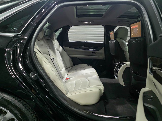 Used 2018 Cadillac CT6 Premium Luxury image 15