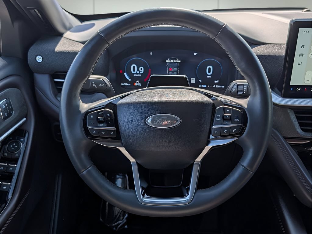 Used 2025 Ford Explorer Platinum w/ LUX Leather Package AWD/4WD image 15