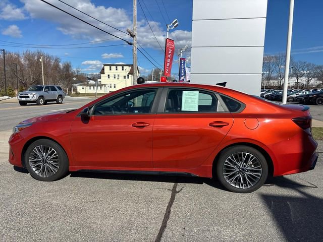 Used 2023 Kia Forte GT-Line image 3