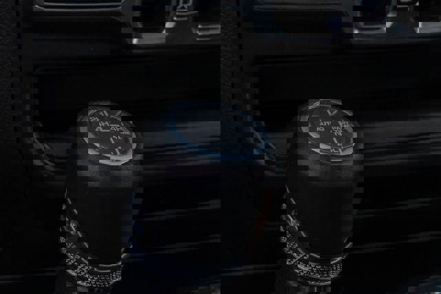 Used 2022 Jeep Wrangler Unlimited Sahara image 24