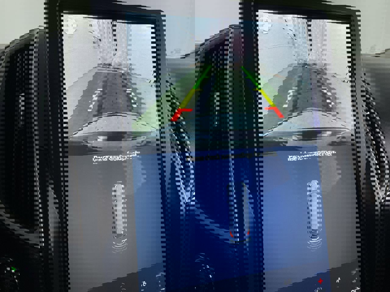 Used 2022 Ford Edge SEL image 15