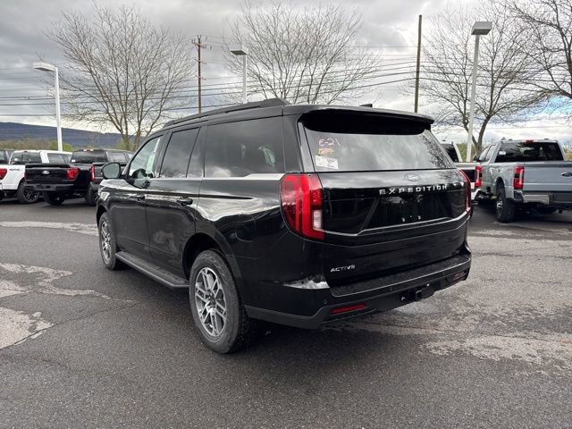 New 2026 Ford Expedition Active AWD/4WD image 3
