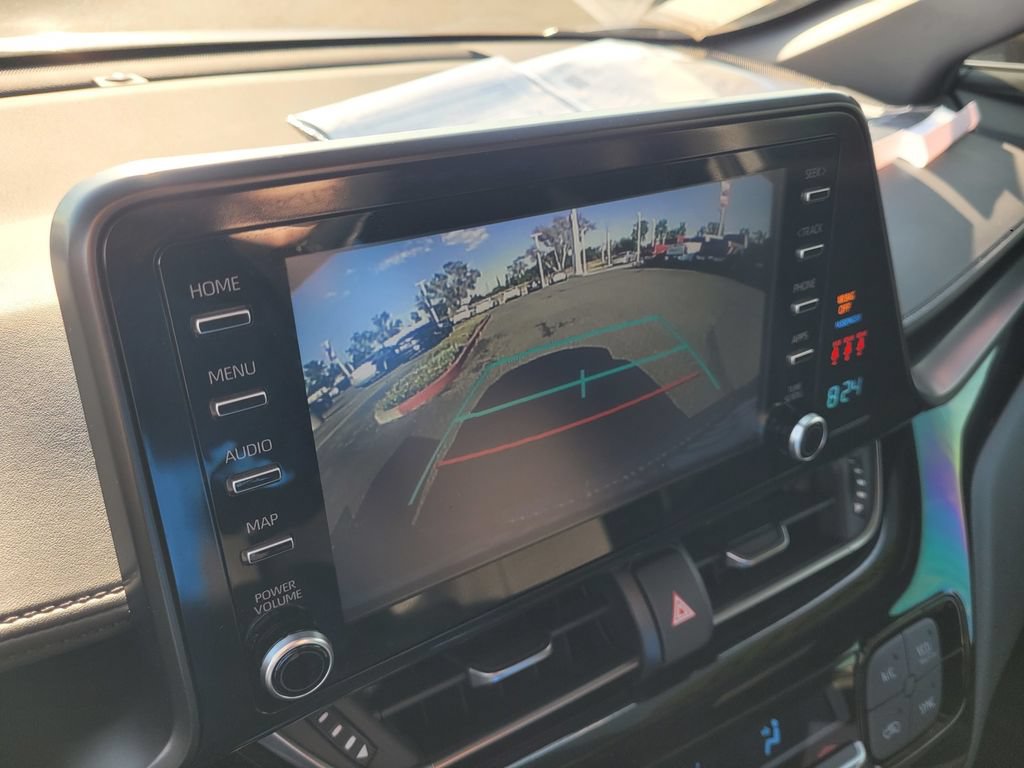 Used 2019 Toyota C-HR LE FWD image 13
