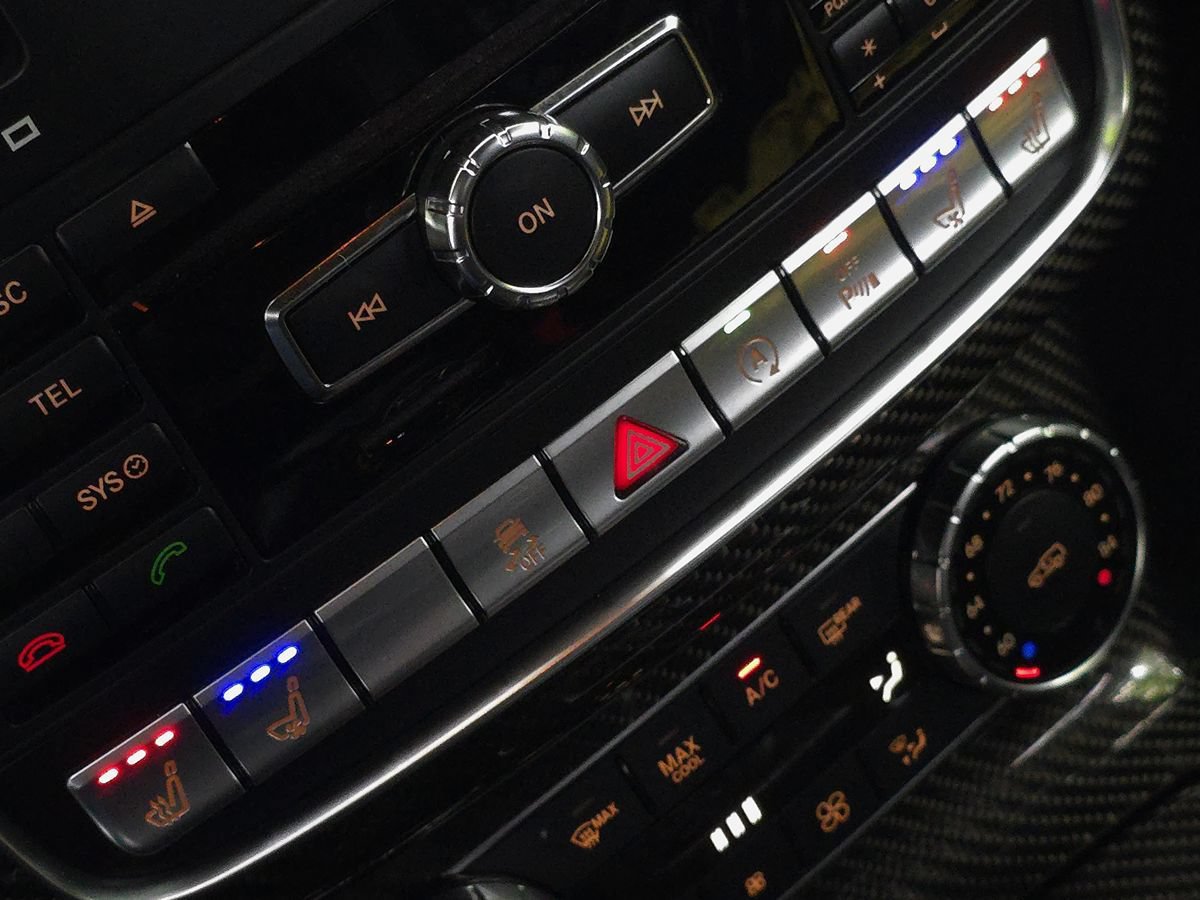 Used 2016 Mercedes-Benz G 63 AMG 4MATIC image 37
