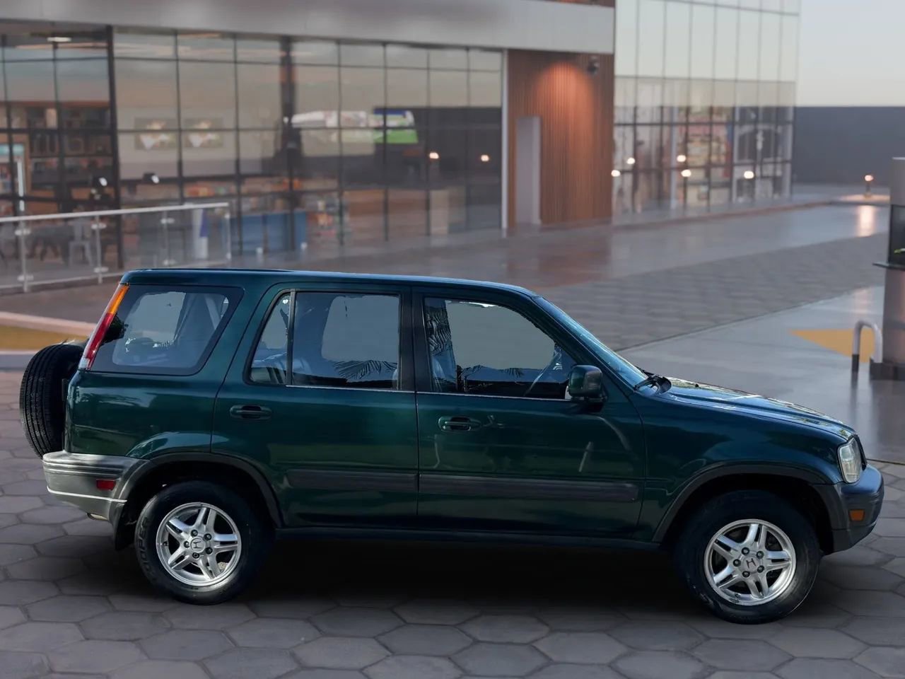 Used 2000 Honda CR-V EX image 7