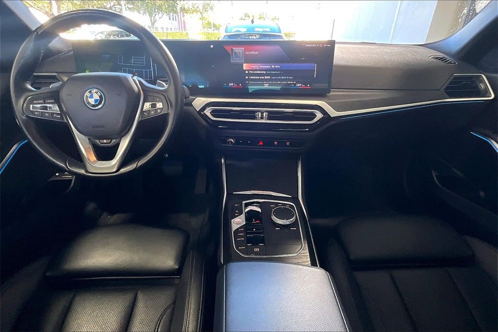 Used 2024 BMW 330e xDrive image 6