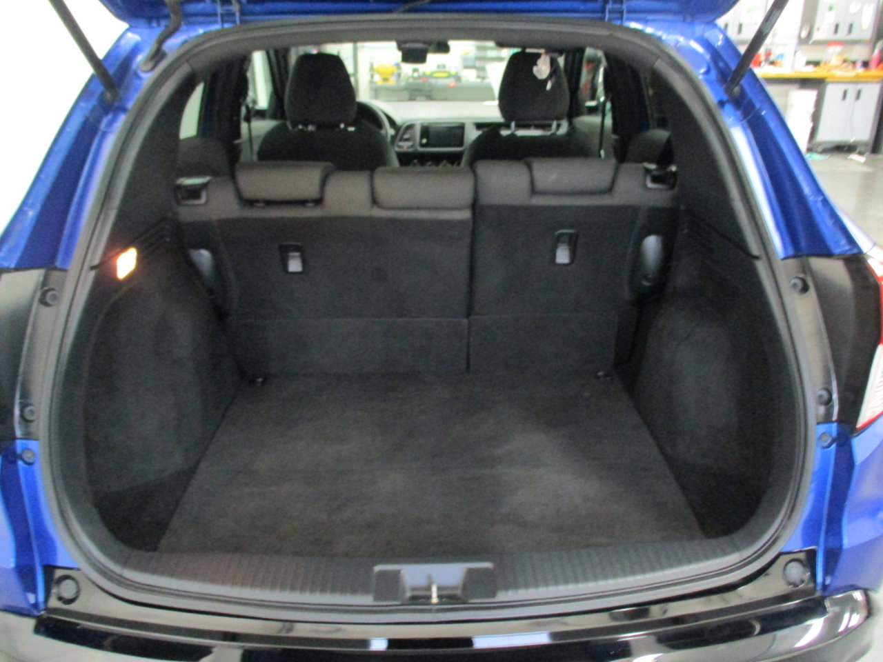 Used 2021 Honda HR-V Sport image 13