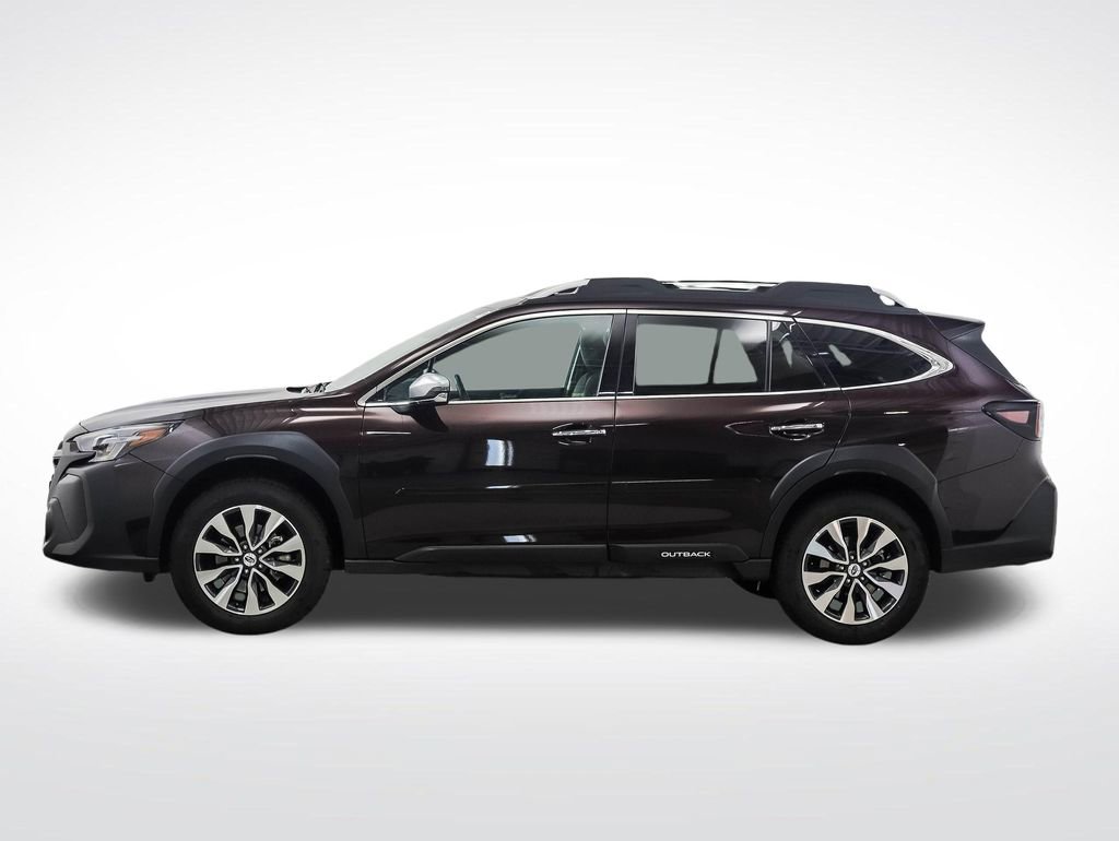 Used 2023 Subaru Outback Touring XT AWD/4WD image 2