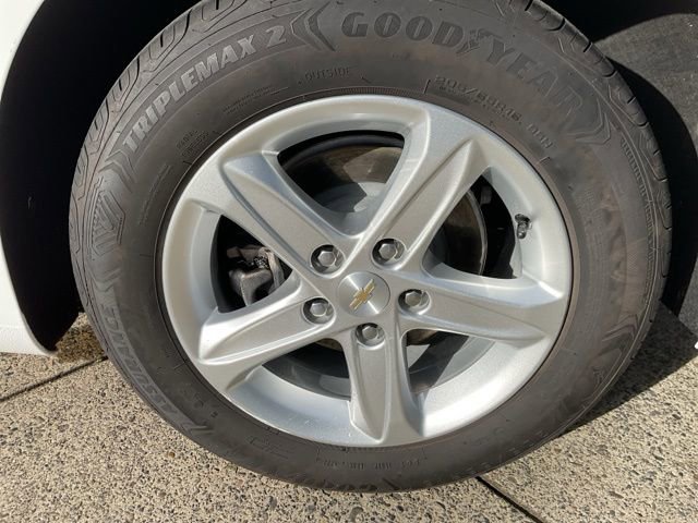 Used 2024 Chevrolet Malibu LT image 11