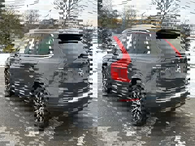 Used 2024 Volvo XC90 B6 Plus w/ Protection Package Premier image 36