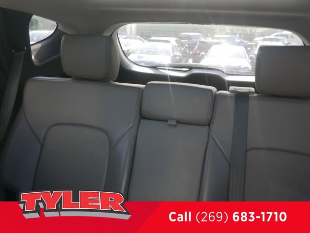 Used 2015 Hyundai Santa Fe Sport w/ Option Group 04 AWD/4WD image 41