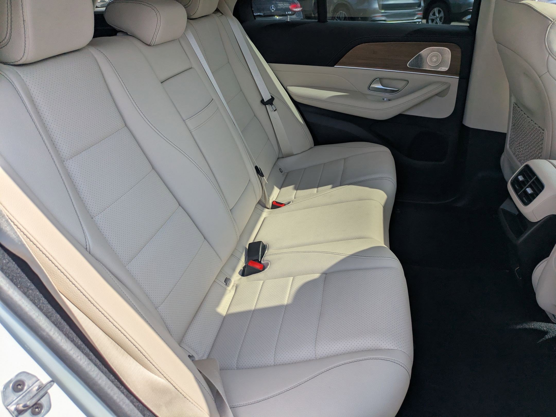 Certified 2024 Mercedes-Benz GLE 350 4MATIC image 38