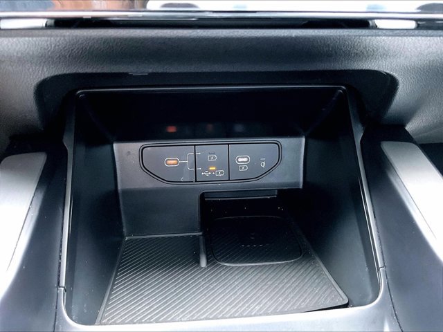 Used 2024 Kia Sorento LX FWD image 26
