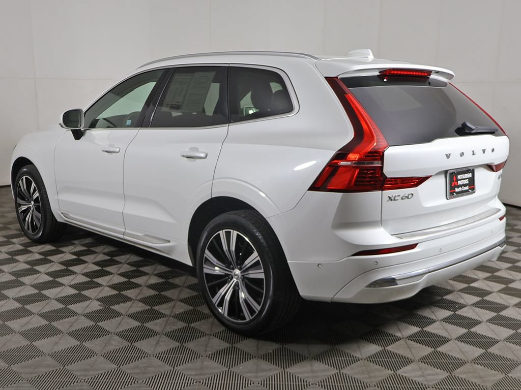 Used 2023 Volvo XC60 B5 Plus w/ Protection Package Premier AWD/4WD image 11