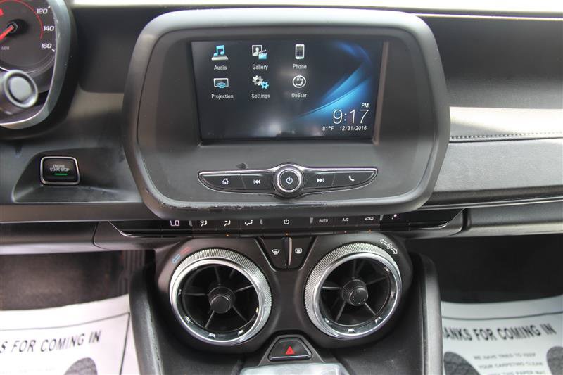 Used 2017 Chevrolet Camaro LT RWD image 26
