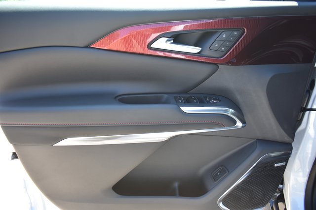 New 2026 Chevrolet Traverse RS w/ LPO, Floor Liner Package AWD/4WD image 12