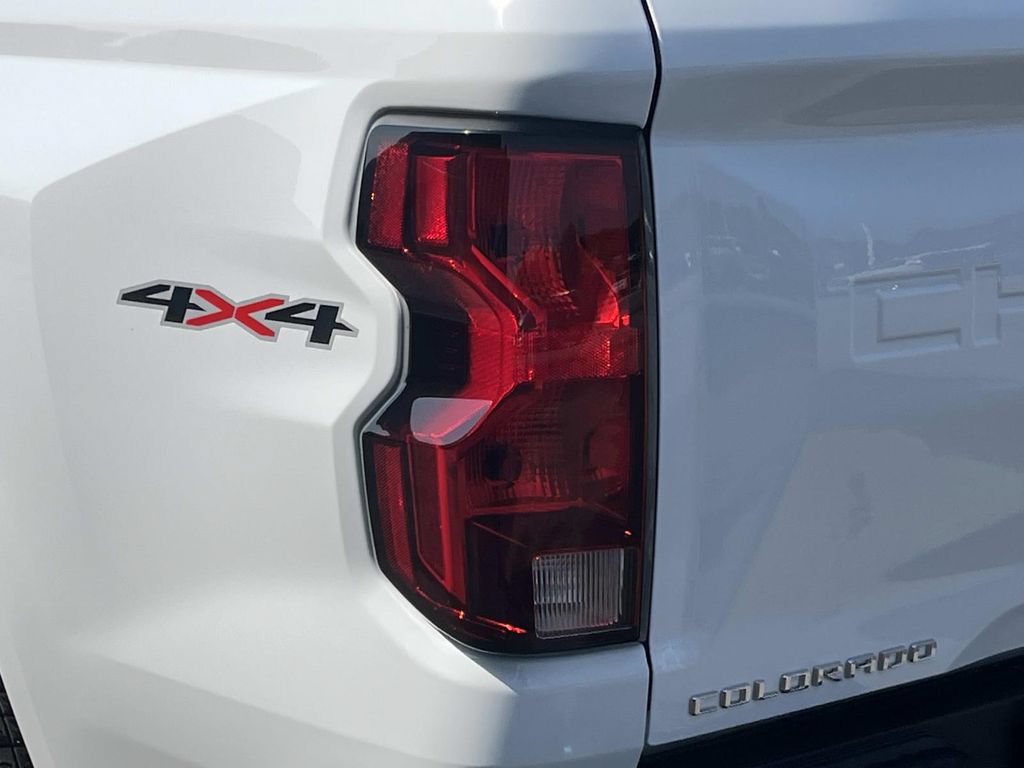 Used 2023 Chevrolet Colorado LT w/ LPO, Pro Essentials Package AWD/4WD image 10